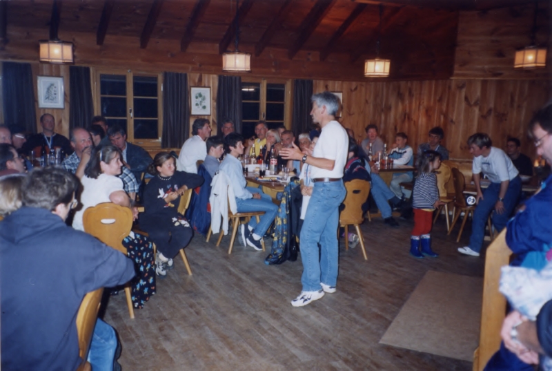 2000_12.jpg