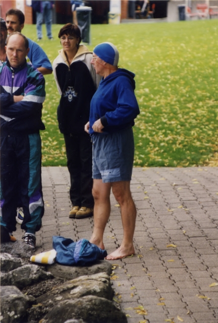 2000_3.jpg