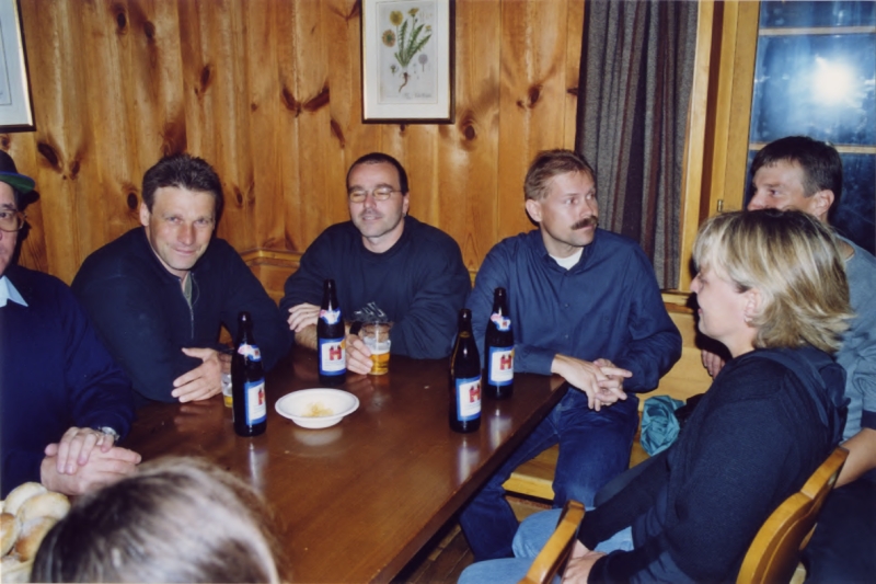 2001_13.jpg