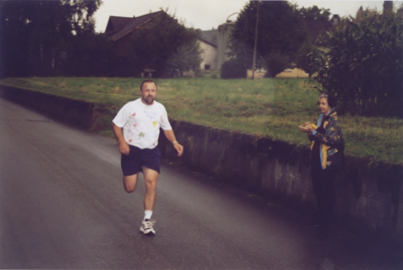 2001_9.jpg