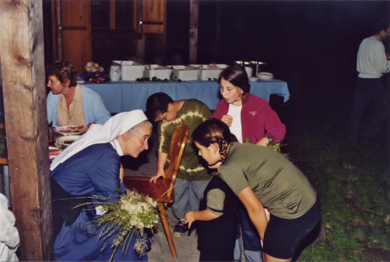 2002_15.jpg