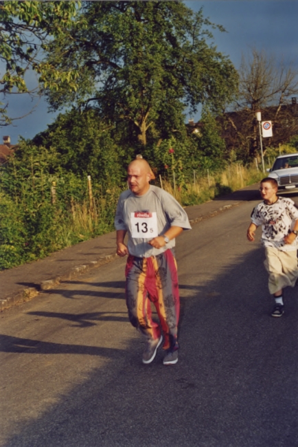2002_8.jpg