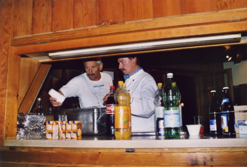 2003_17.jpg
